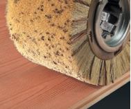 cepillo para la eliminación de polvo de la madera